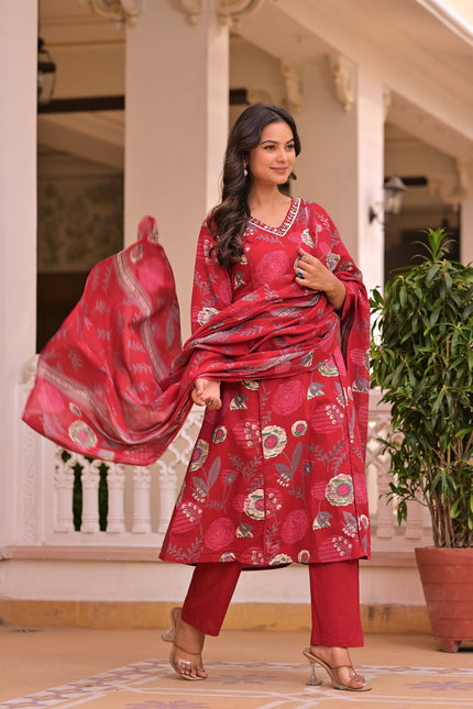 Vaaliyan Heritage Crimson Floral Anarkali Suit with Lace Detail
