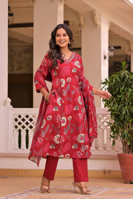 Vaaliyan Heritage Crimson Floral Anarkali Suit with Lace Detail