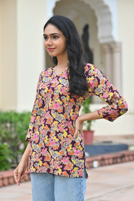 Women's Maroon Floral Casual Top – Stylish V-Neck Everyday Fashion