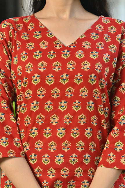 Rust Red Printed V-Neck Top for Women – Elegant Casual Wear