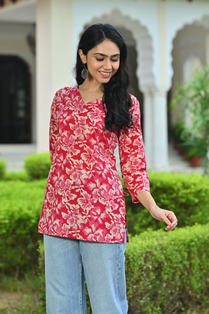 Pink Floral Printed V-Neck Top for Women – Elegant Casual Wear