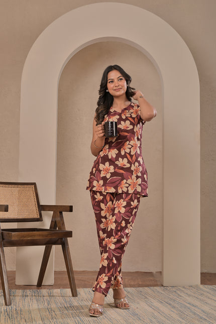 Women’s Maroon Floral Sleeveless Kurta Pant Co-Ord Set.