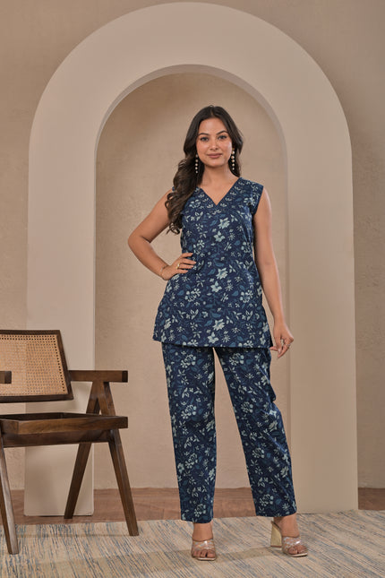 Navy Blue Floral Sleeveless Kurta Pant Set for Women
