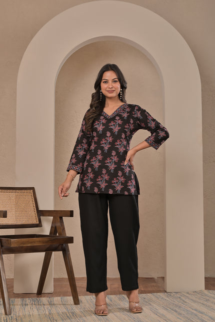 Black Floral Printed Kurta Pant Set for Women