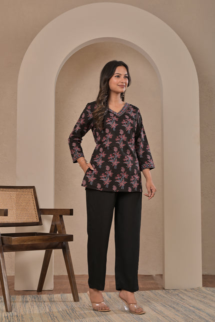 Black Floral Printed Kurta Pant Set for Women
