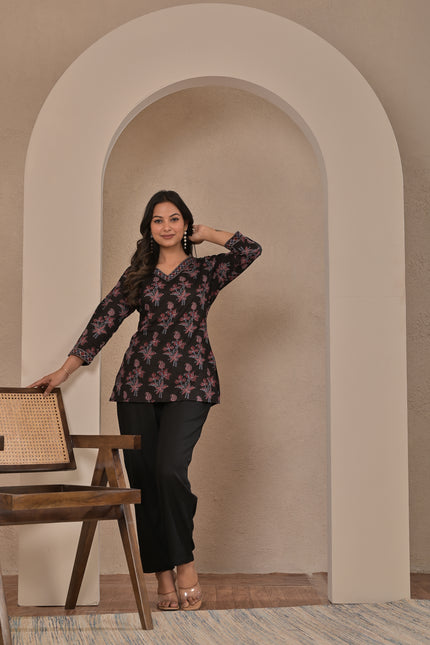Black Floral Printed Kurta Pant Set for Women