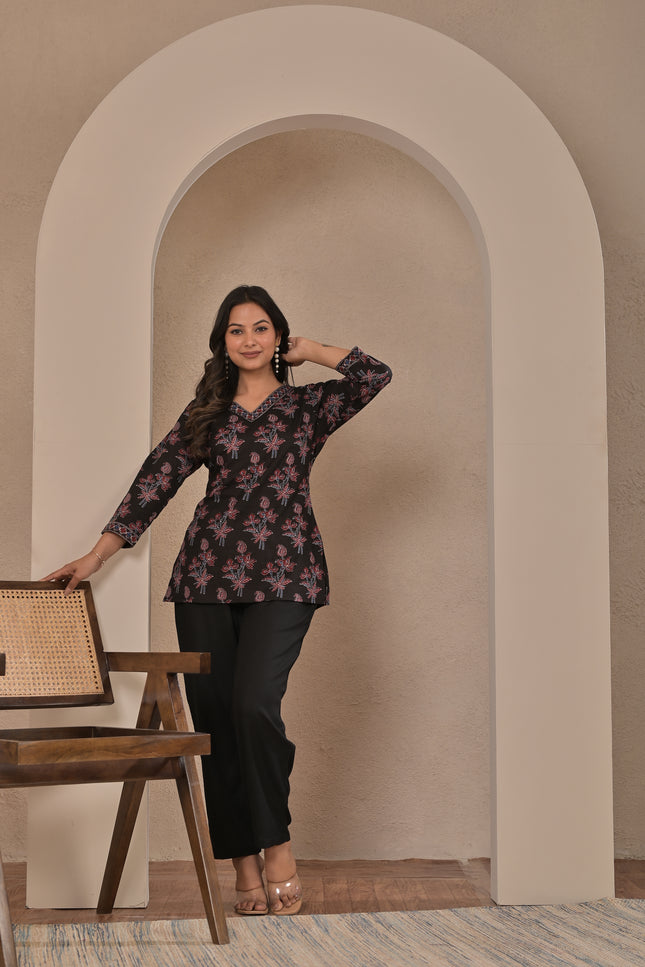 Black Floral Printed Kurta Pant Set for Women
