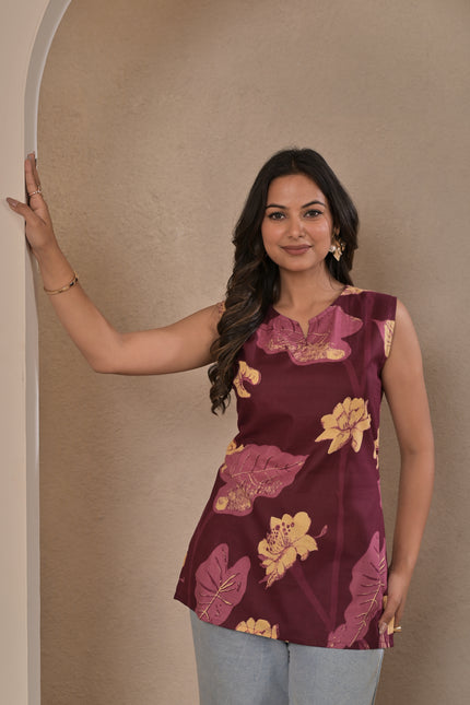 Women’s Maroon Floral Sleeveless Kurta Top