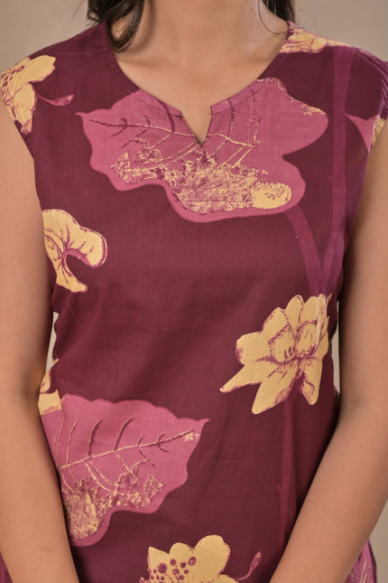 Women’s Maroon Floral Sleeveless Kurta Top