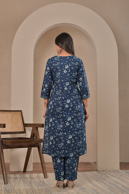 Blue Floral Printed Kurta with Pants for Women