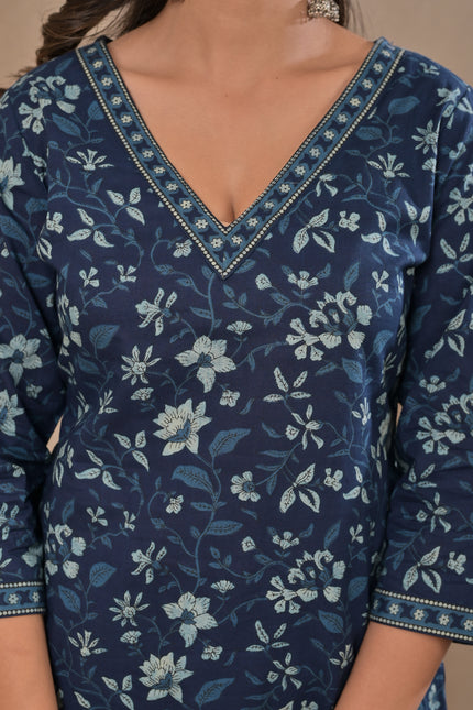Blue Floral Printed Kurta Pant Set for Women